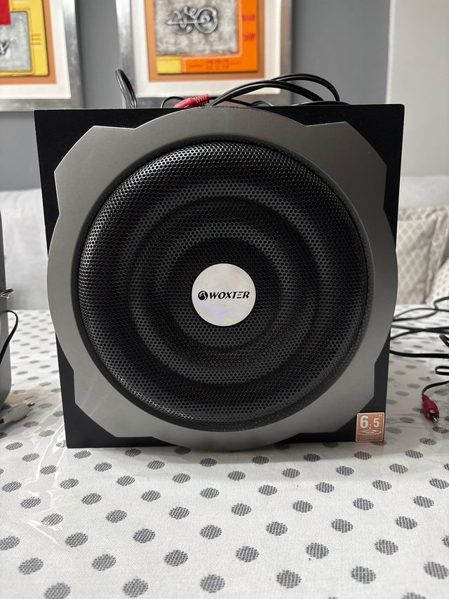Altavoces Woxter con Subwoofer