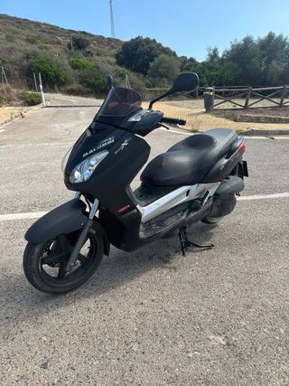 Yamaha XMAX 125cc