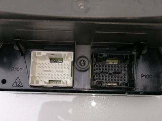 CAJA RELES / FUSIBLES RENAULT VEL SATIS (BJ0)