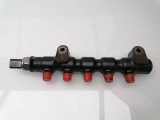 RAMPA INYECTORA FORD FIESTA (CE1) (2)