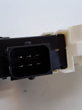 MOTOR ELEVALUNAS DELANTERO IZQUIERDO JEEP COMPASS II