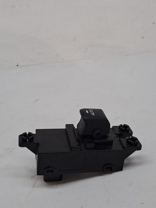 MANDO ELEVALUNAS DELANTERO DERECHO HYUNDAI IX20