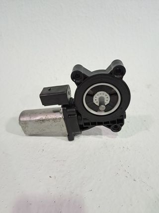 MOTOR ELEVALUNAS DELANTERO DERECHO MINI COUNTRYMAN (R60)