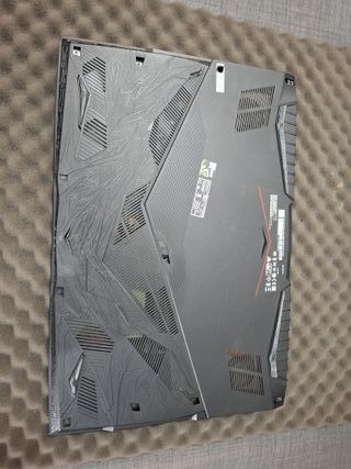 MSI GE75 Raider 8RF i7