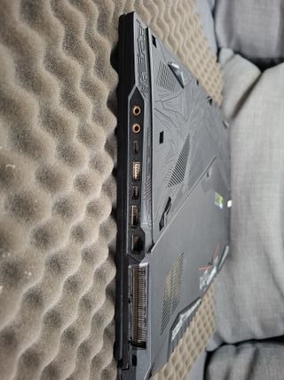 MSI GE75 Raider 8RF i7