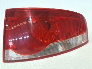 PILOTO TRASERO DERECHO SEAT ALTEA (5P1)