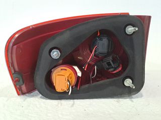 PILOTO TRASERO DERECHO SEAT ALTEA (5P1)