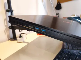 Portátil MSI GF75 Thin 10SER Negro