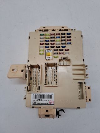 CAJA RELES / FUSIBLES KIA CEED (4)