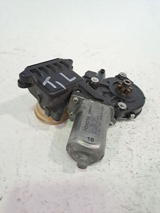 MOTOR ELEVALUNAS TRASERO IZQUIERDO TOYOTA AURIS