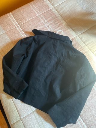 Gabardina crop azul marino