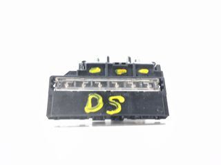 CAJA RELES / FUSIBLES RENAULT CLIO V (5)