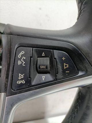 VOLANTE OPEL INSIGNIA BERLINA (4)