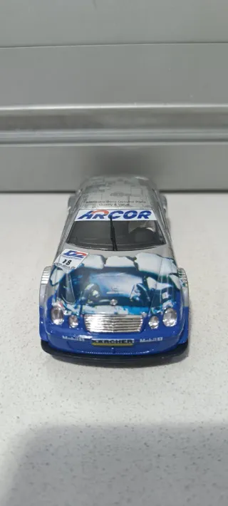 Coche Scalextric Mercedes Benz CLK
