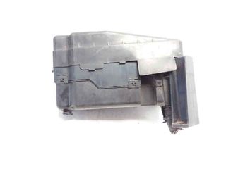 CAJA RELES / FUSIBLES MITSUBISHI MONTERO (V60/V70)