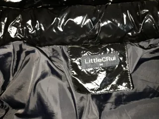 Abrigo Negro Brillante