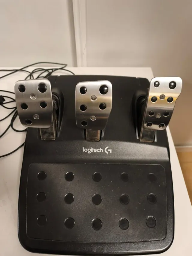 Volante Logitech G920 + Pedales + Palanca
