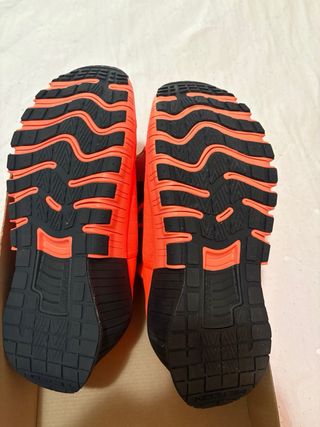 Nike Free Metcon 45.5 Negro/Naranja
