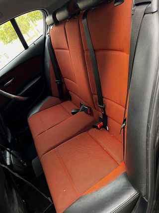 BMW Serie 1 2009