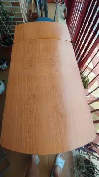 Mesa comedor madera y metal