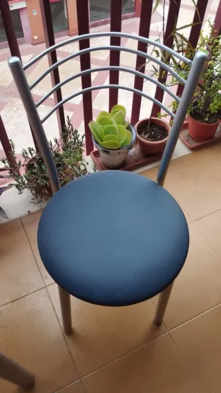 Mesa comedor madera y metal