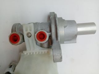 BOMBA FRENO OPEL CORSA E