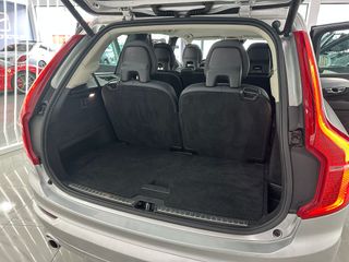 VOLVO XC90 2.0 D4 MOMENTUM 190CV AUTO. 8 VEL. 7 PL