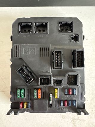 BSI Siemens Peugeot 206 Ref : 9652474780