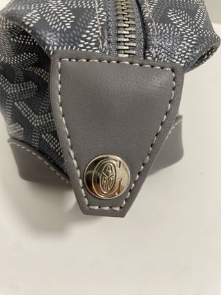Neceser elegante Gris y Blanco