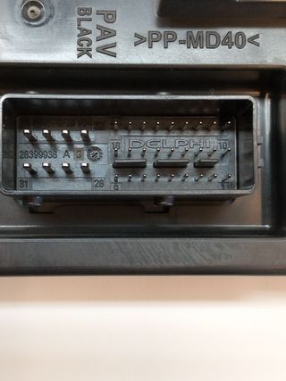 CAJA RELES / FUSIBLES CITROEN BERLINGO (6)