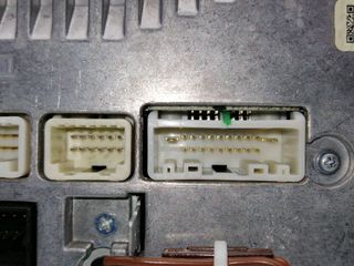 SISTEMA AUDIO / RADIO CD SUBARU LEGACY BERL./FAMILIAR B11 (B