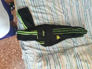 Chándal Adidas Negro y Verde