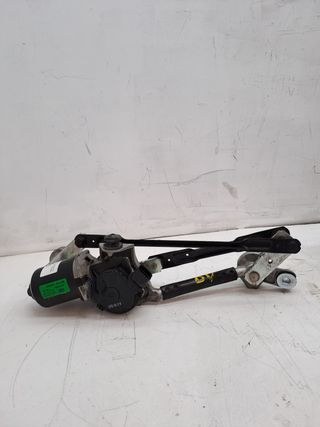 MOTOR LIMPIA DELANTERO HYUNDAI ELANTRA (MD)