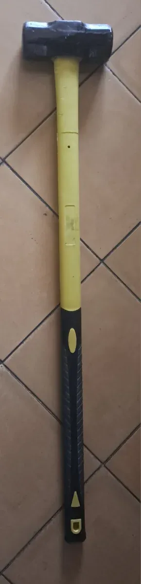 Mazo de goma y fibra de vidrio