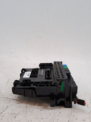 CAJA RELES / FUSIBLES MERCEDES-BENZ CLASE B (W245)