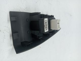 MANDO ELEVALUNAS DELANTERO DERECHO KIA CEED (5)