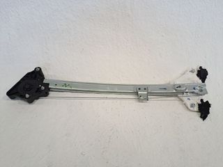 ELEVALUNAS DELANTERO IZQUIERDO HYUNDAI BAYON (2)