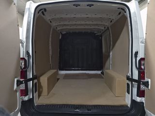 Nissan Interstar 2.3DCI 135 COMFORT L1H1 3.5T FWD 4P