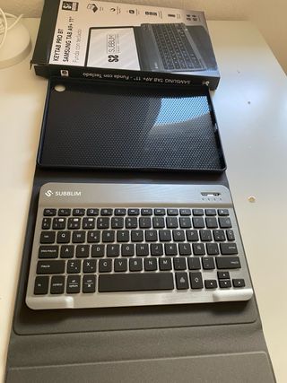 Funda con Teclado Bluetooth Samsung Tab A9+ 11
