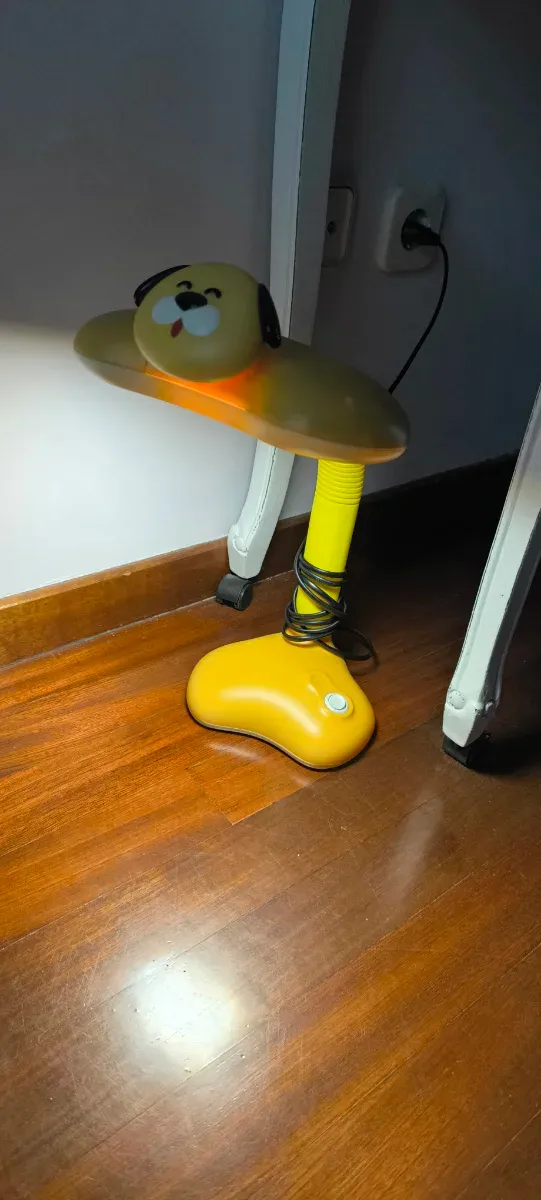 Flexo infantil perro amarillo