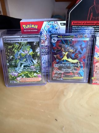 Carte Pokémon Allenatore e Mega Lucario EX