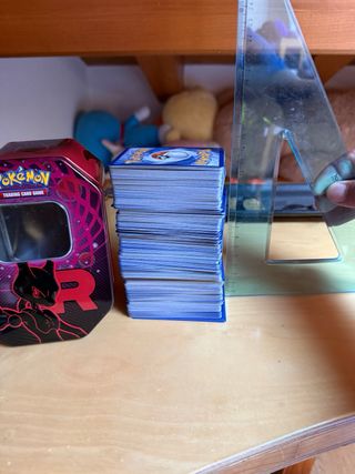 Carte Pokémon Allenatore e Mega Lucario EX