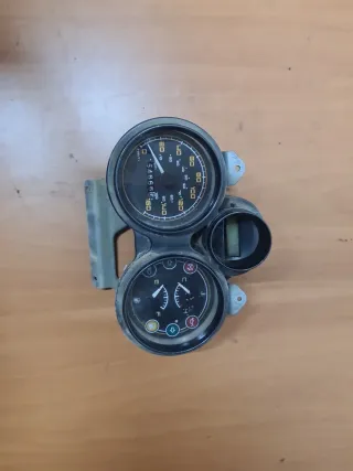 Cuadro instrumentos Piaggio carnaby cuentakilóme