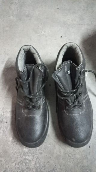 Botas de seguridad negros