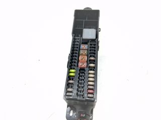 CAJA RELES / FUSIBLES FORD KUGA (CBS) (4)