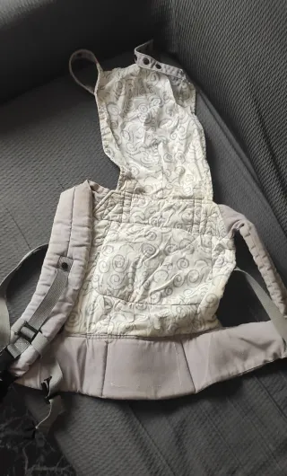Mochila Ergobaby y andador Jane