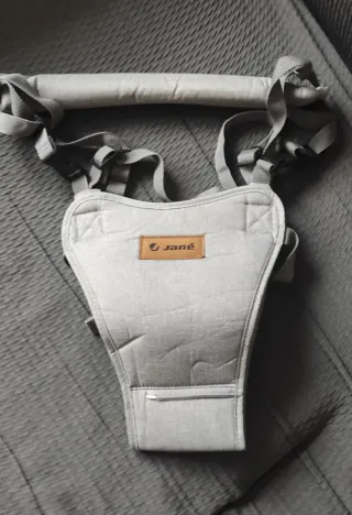 Mochila Ergobaby y andador Jane