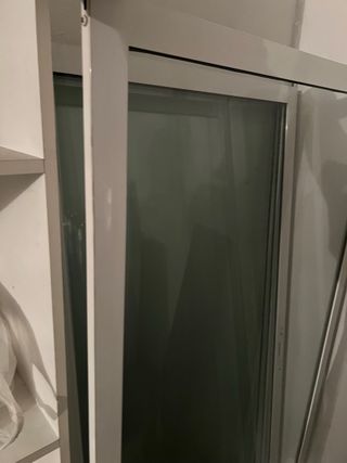 4Ventana corredera aluminio blanco
1,75 de alto 83