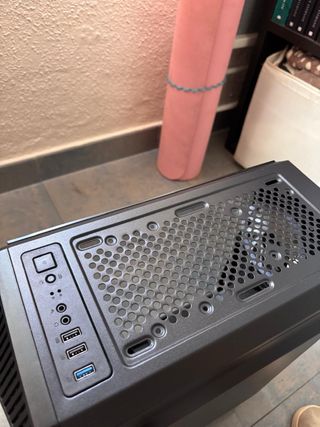 Torre Gaming Asus Negra