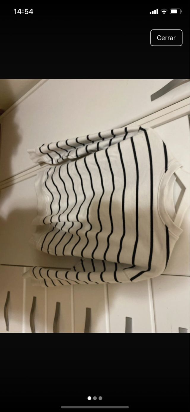 Sudadera Zara rayas blancas y negras